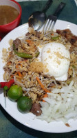 Manongs Pancit Batil Patong food