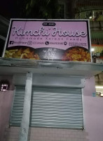 Kimchi'house inside