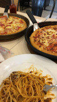 Pizza Hut food