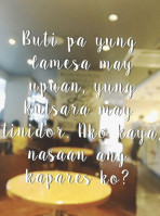 Hugot Café food