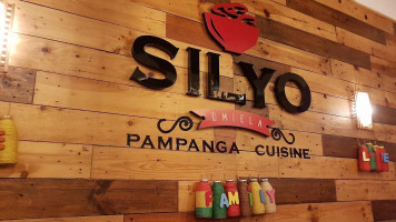 Silyo Dmiela food