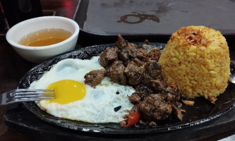 Pares Hilton/mark's Inasal food