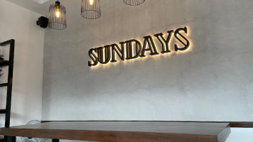 Sundays Cafe And food