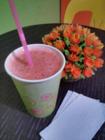 Fountain Of Fruit Fruteria inside