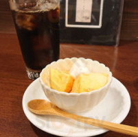 Cafe Primal food