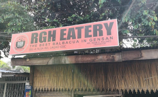 Rgh Eatery outside