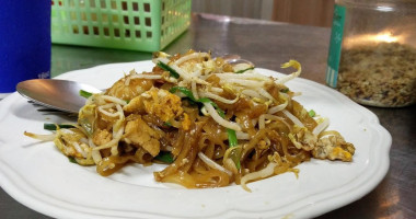 Pad Thai 50 Baht food