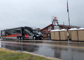 Route 65 Pub Grub outside