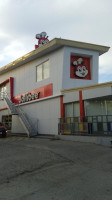 Jollibee outside