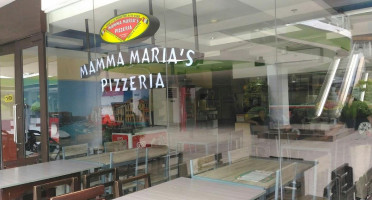 Mama Maria's Pizza inside