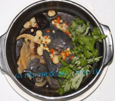 Gà Ác Tiềm Thuốc Bắc food