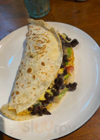 Ellie's Cafe food