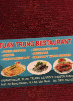 Tuan Trung Sea Food food