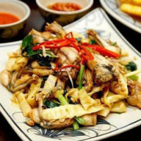 Cơm Niêu Hoa Sữa food