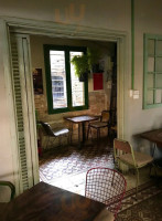 Bâng Khuâng Café inside