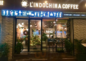 L'indochina Coffee outside