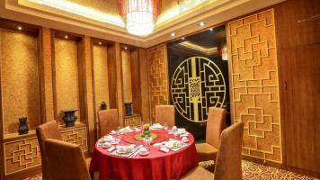 Dynasty Hanoi inside