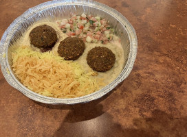 Jamrah Middle Eastern Cuisine food