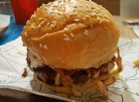 8 Cuts Burger Blends food