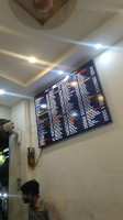 Madhur Milan Cafe food