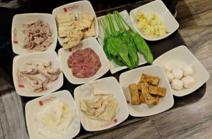 King One Rotary Hotpot food