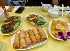 Bǎo Lián Chán Sì Zhāi Táng inside