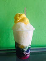 Wawit Ice Cream And Halohalo food