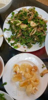 Quyen Quyen food