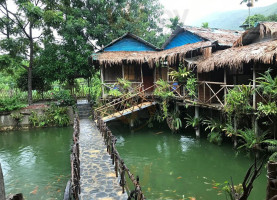 Mai Chau Countryside Homestay Mini Food inside