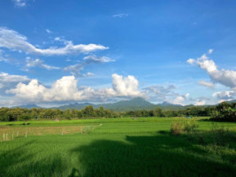 ร้านอาหารร่มไม้ชายคา menu