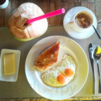 Kawayan Siargao Resort food