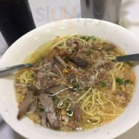 Ted's Oldtimer Lapaz Batchoy food