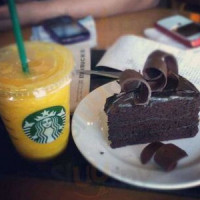 Starbucks food