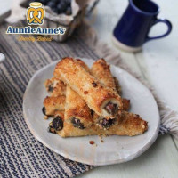 Auntie Anne's food