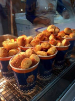 Auntie Anne's food