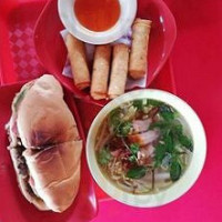 Loleng's Hu Tieu-an food