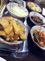 Willium's Korean Carving Kitchen food