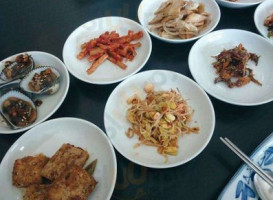 Chung Mi Rae Korean food