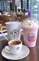 The Coffee Bean Tea Leaf food