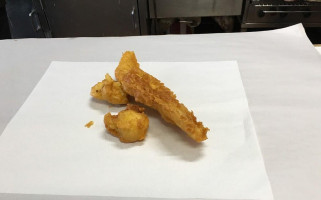 The Blue Wave Fish Chips food