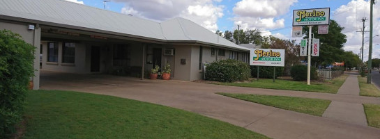 Merino Motor Inn St George outside