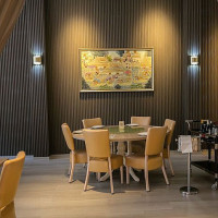 Yín Tài inside