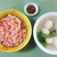 Fú Chéng Chūn Yú Wán Guǒ Tiáo Miàn food