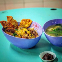 Jī Jì Miàn Jiā food