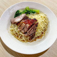 Féi Féi Shāo Là · Yún Tūn Miàn food