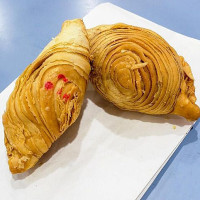Chí Míng Xiāng Cuì Kā Lí Bo food