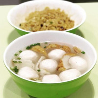 Rú Jì Xiǎo Chú food