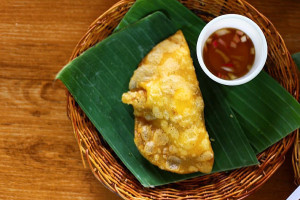 Irene's Vigan Empanada Crisologo food