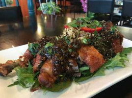 House Of Canton food