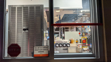 Panda Blairgowrie outside